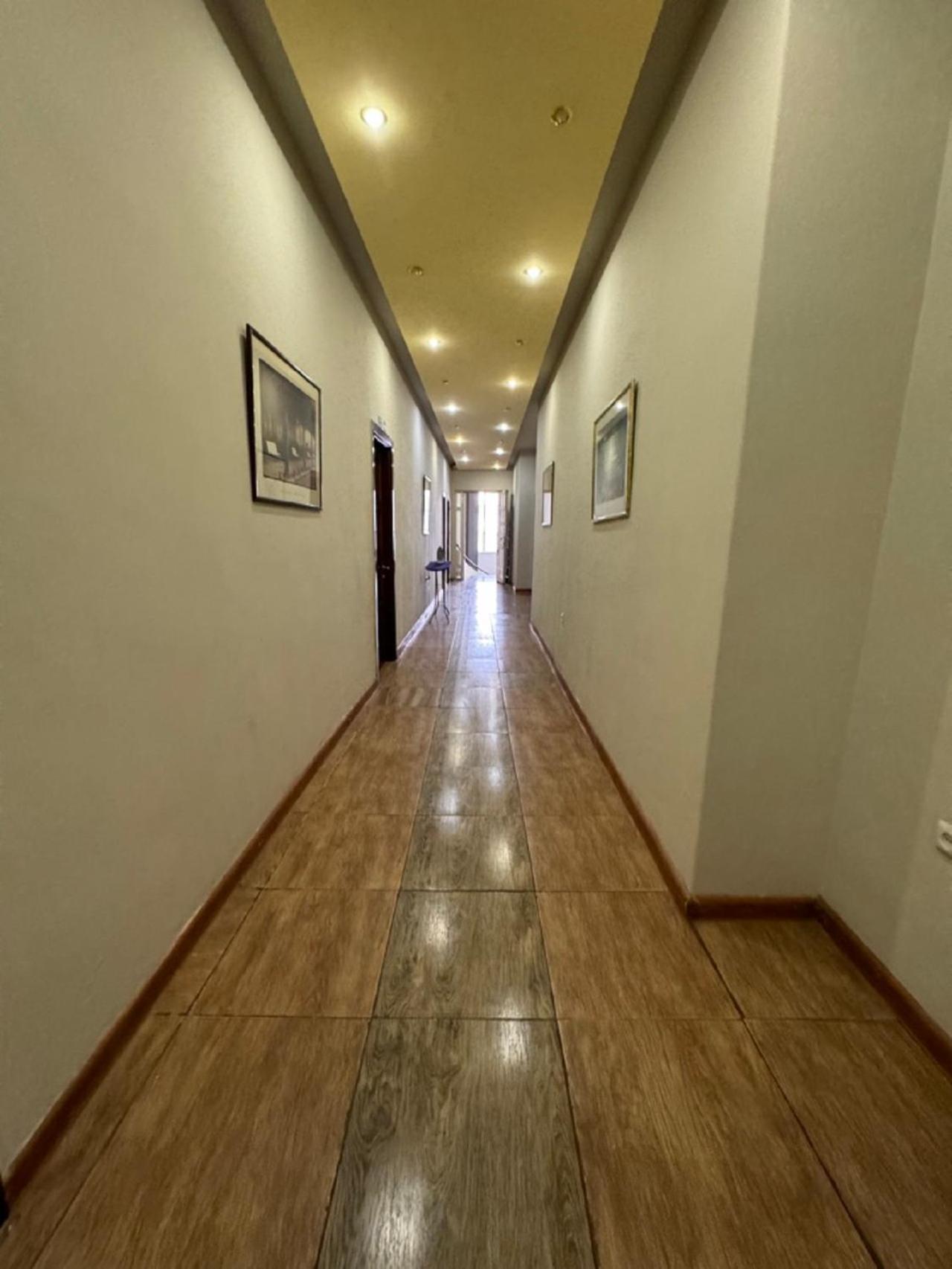 New Bella Hotel Erévan Extérieur photo