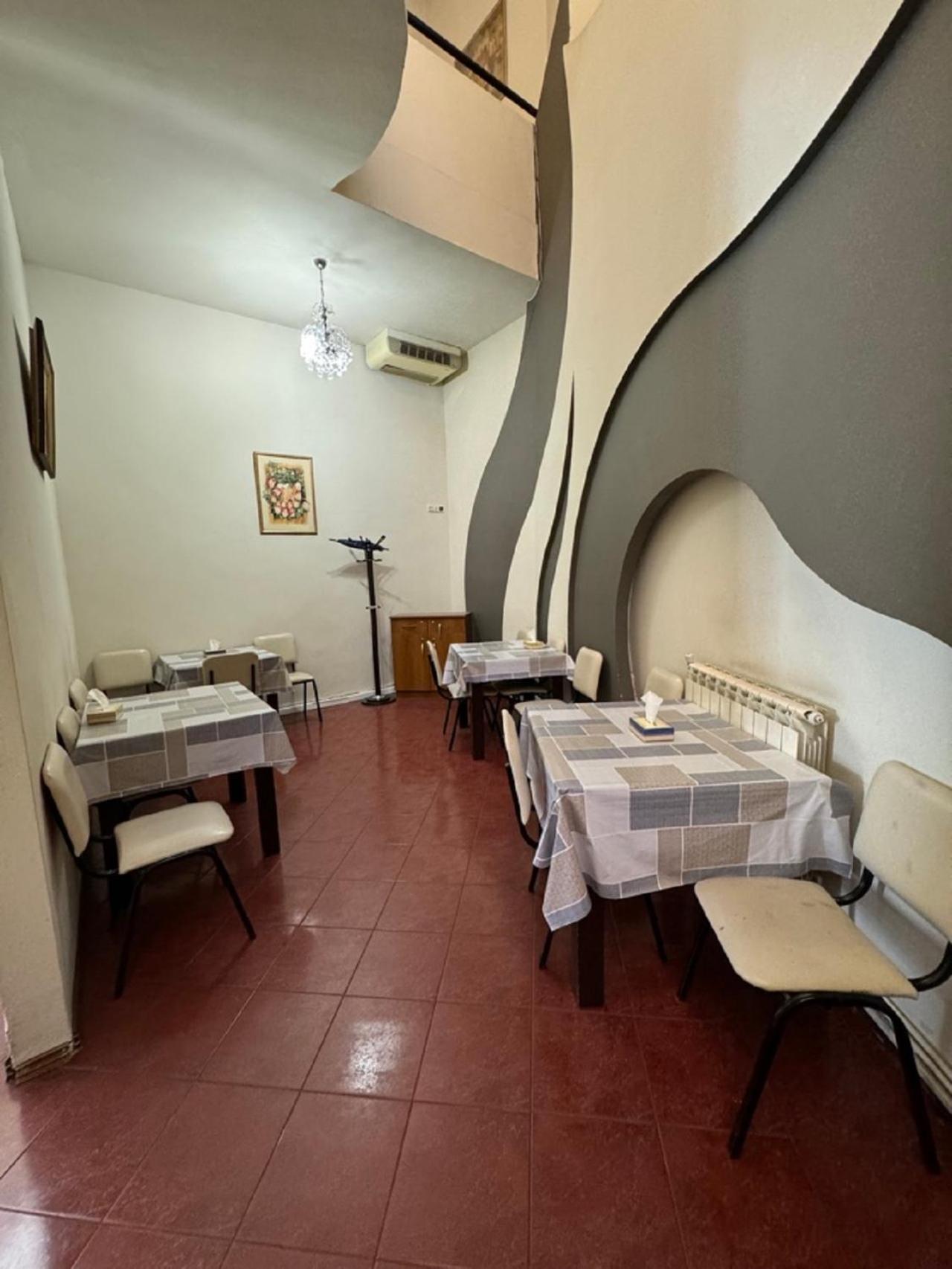 New Bella Hotel Erévan Extérieur photo